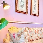 Refined Living, Iconic Address - Calea Victoriei Bucarest