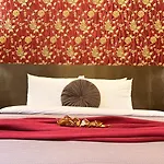 Refined Living, Iconic Address - Calea Victoriei