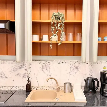 Refined Living, Iconic Address - Calea Victoriei
