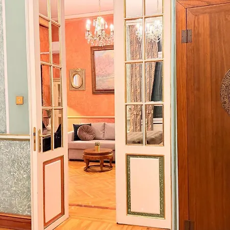 Apartman Refined Living, Iconic Address - Calea Victoriei
