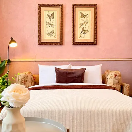 Refined Living, Iconic Address - Calea Victoriei Apartman