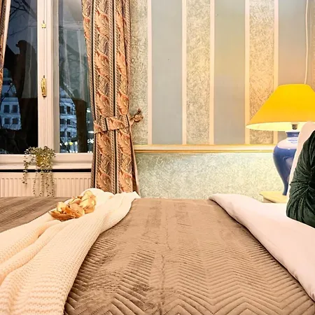 Refined Living, Iconic Address - Calea Victoriei