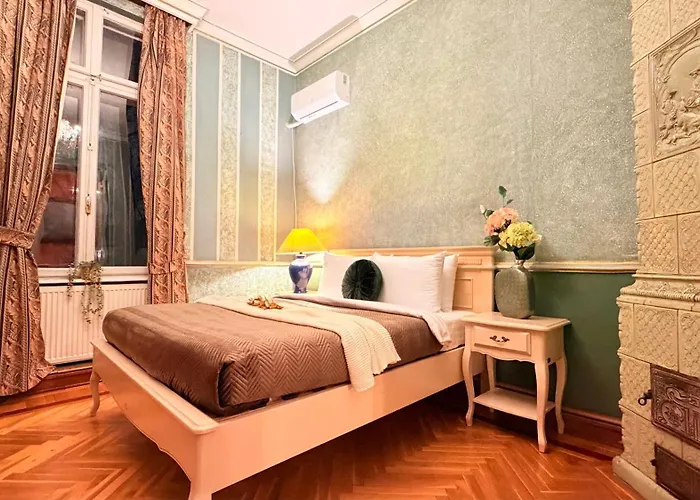 Refined Living, Iconic Address - Calea Victoriei 아파트