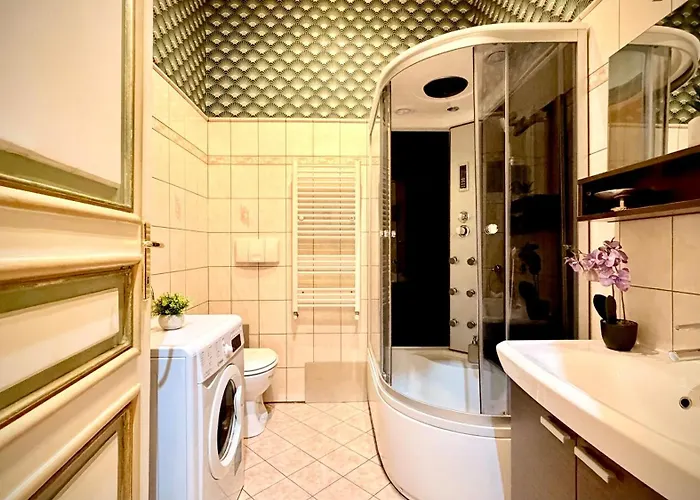 Refined Living, Iconic Address - Calea Victoriei