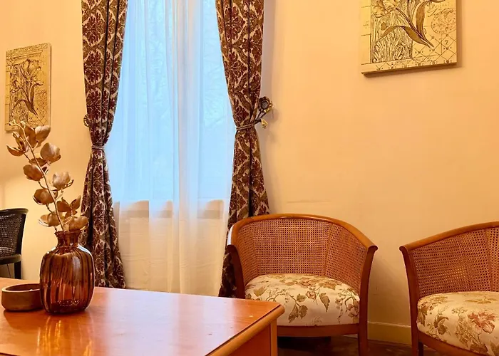 Refined Living, Iconic Address - Calea Victoriei 부쿠레슈티